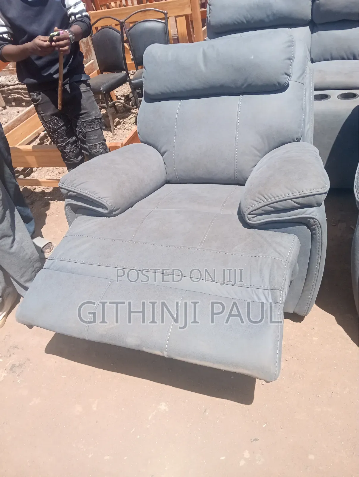 Selling Recliner 7 Seater Sofa Set