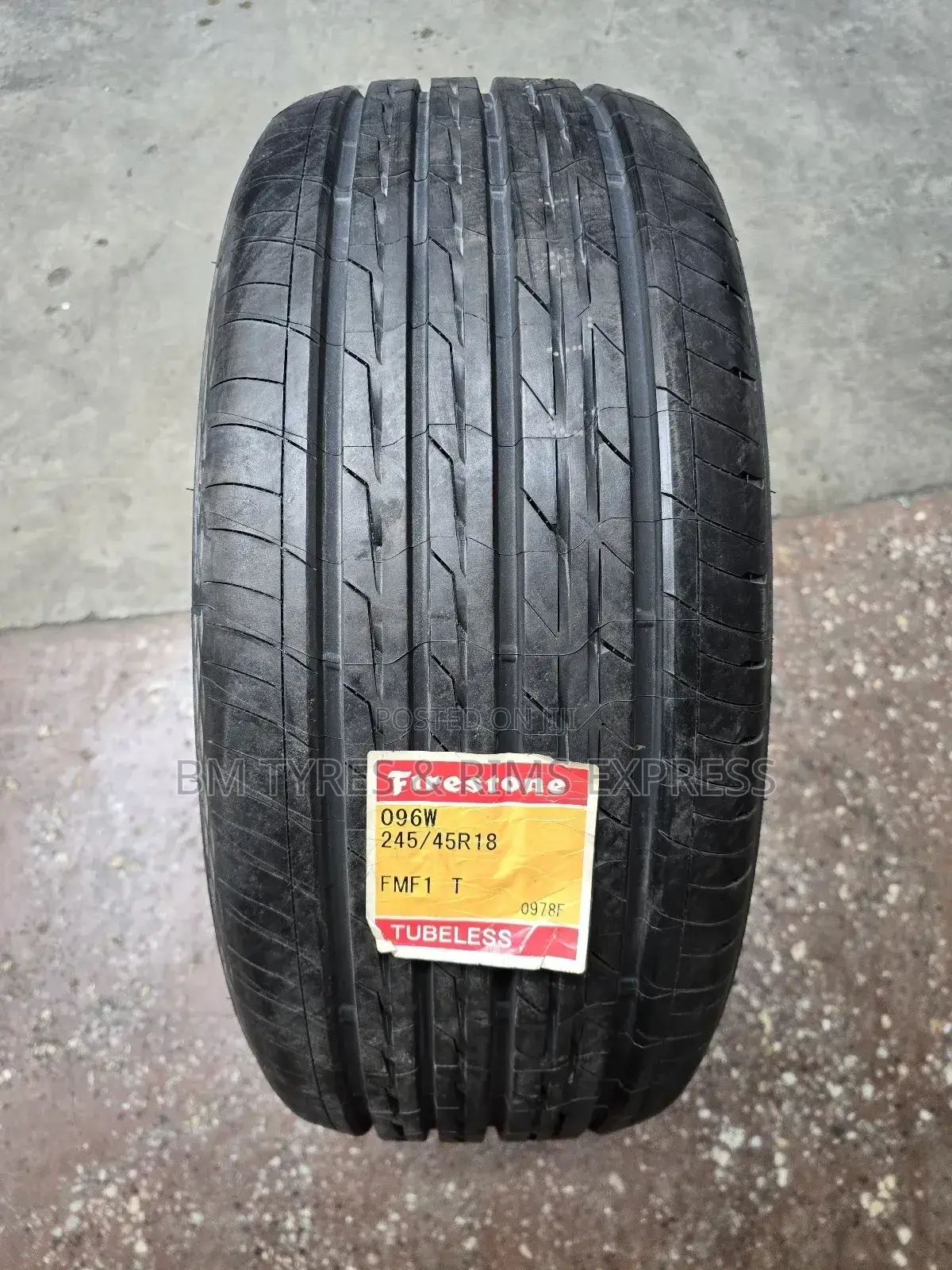 245 /45 R18 Firestone Tyres (Japan)