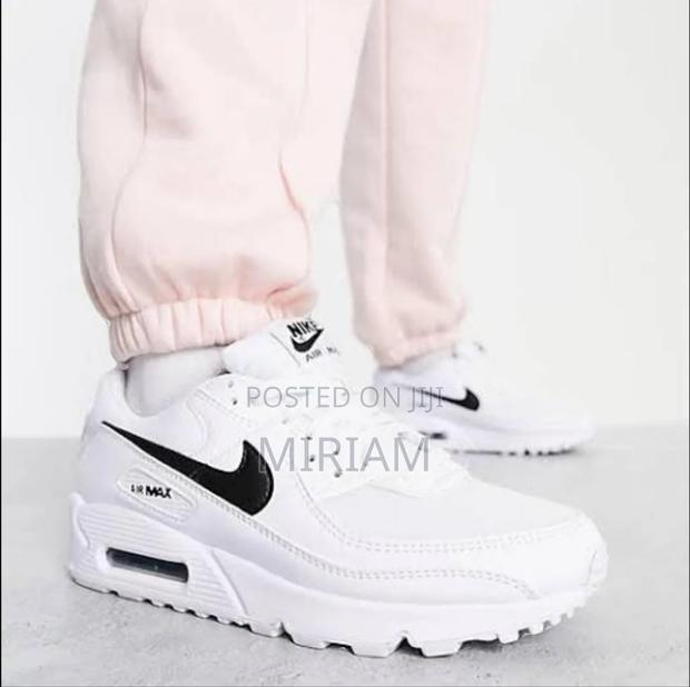 Air Max Shoes - main view