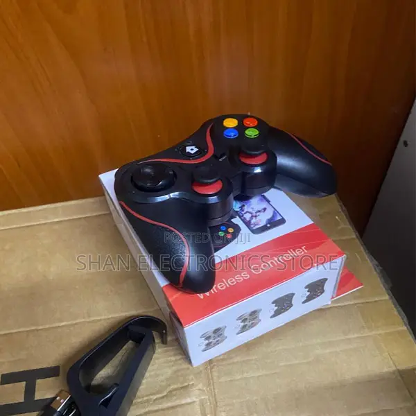 V8 Bluetooth Wireless Gamepad Controller for Tv Pc Mobile