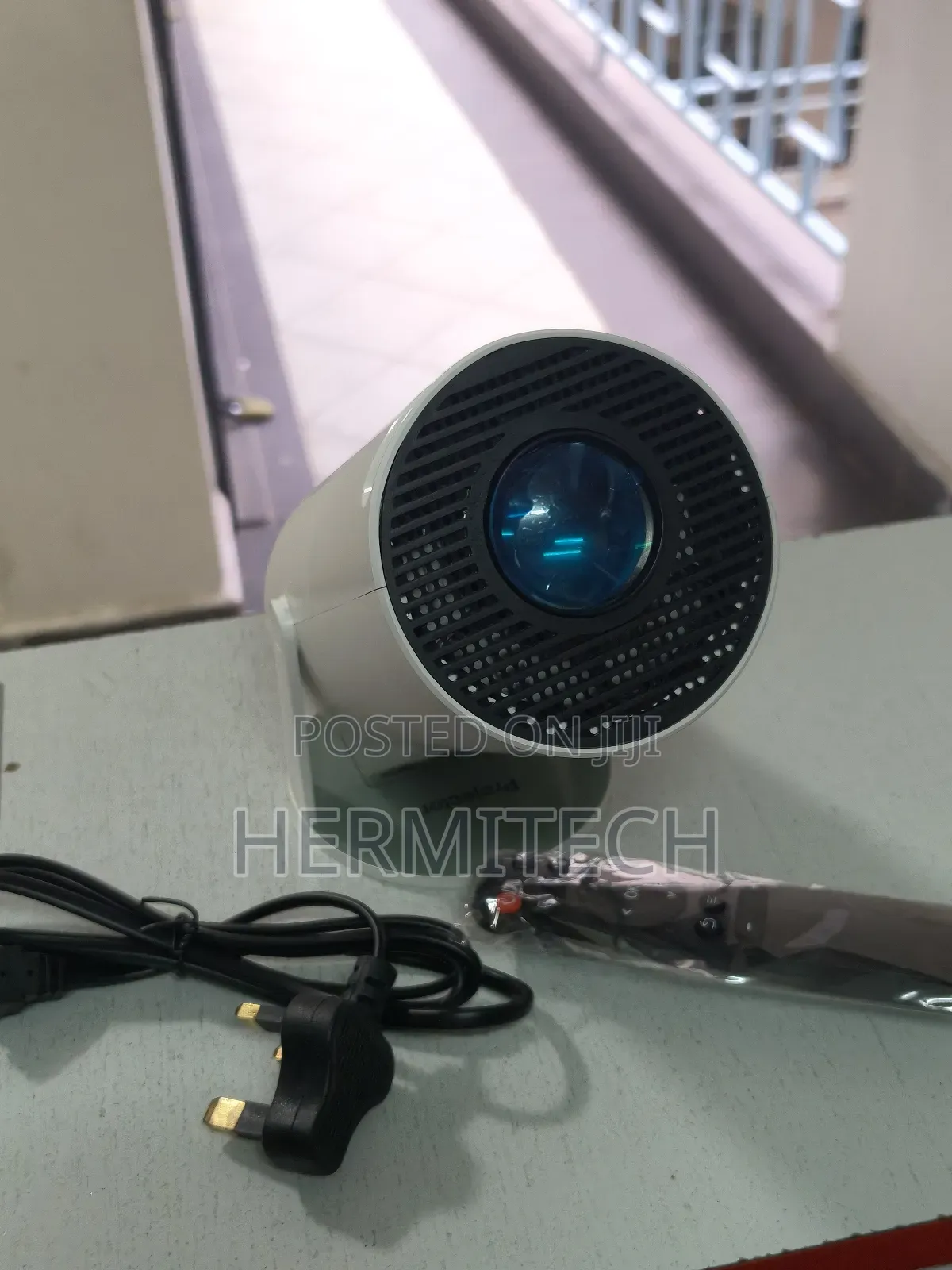 Smart Projector Auto Horizontal Correction Hy 300 Wifi Smart Hdmi Usb