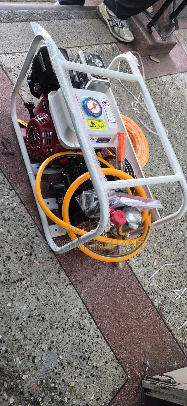 Sprayer Machine With 8.0hp Petrol Engine - thumbnail 2