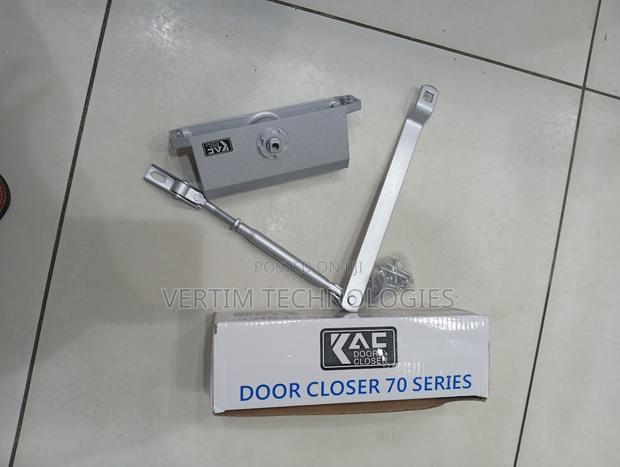 Compact Design Automatic Adjustable Hydraulic Door Closure Closer