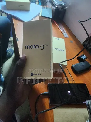 New Motorola Moto G55 256 GB Black