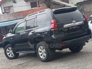 Toyota Land Cruiser Prado 2020 Black