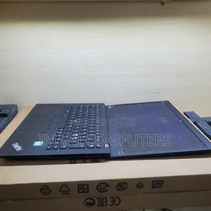 New Laptop Lenovo ThinkPad X390 16GB Intel Core i5 SSD 256GB