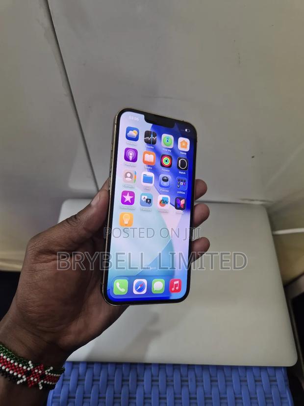 Apple iPhone 13 Pro 256 GB Gold - thumbnail 4