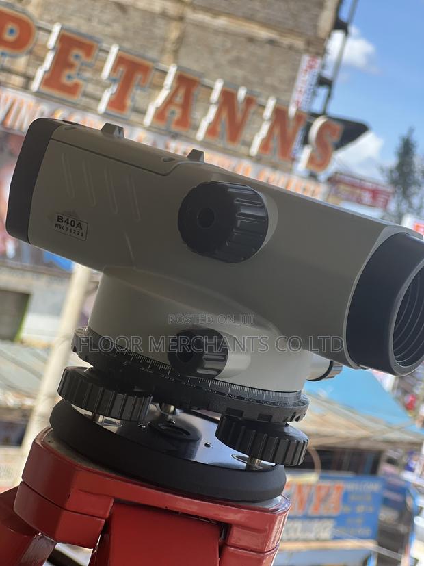 (Sokkia Automatic Level) Contractor-Grade Level