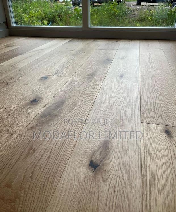 Wood Look Laminate Flooring for Elegant and Durable Floor Spaces