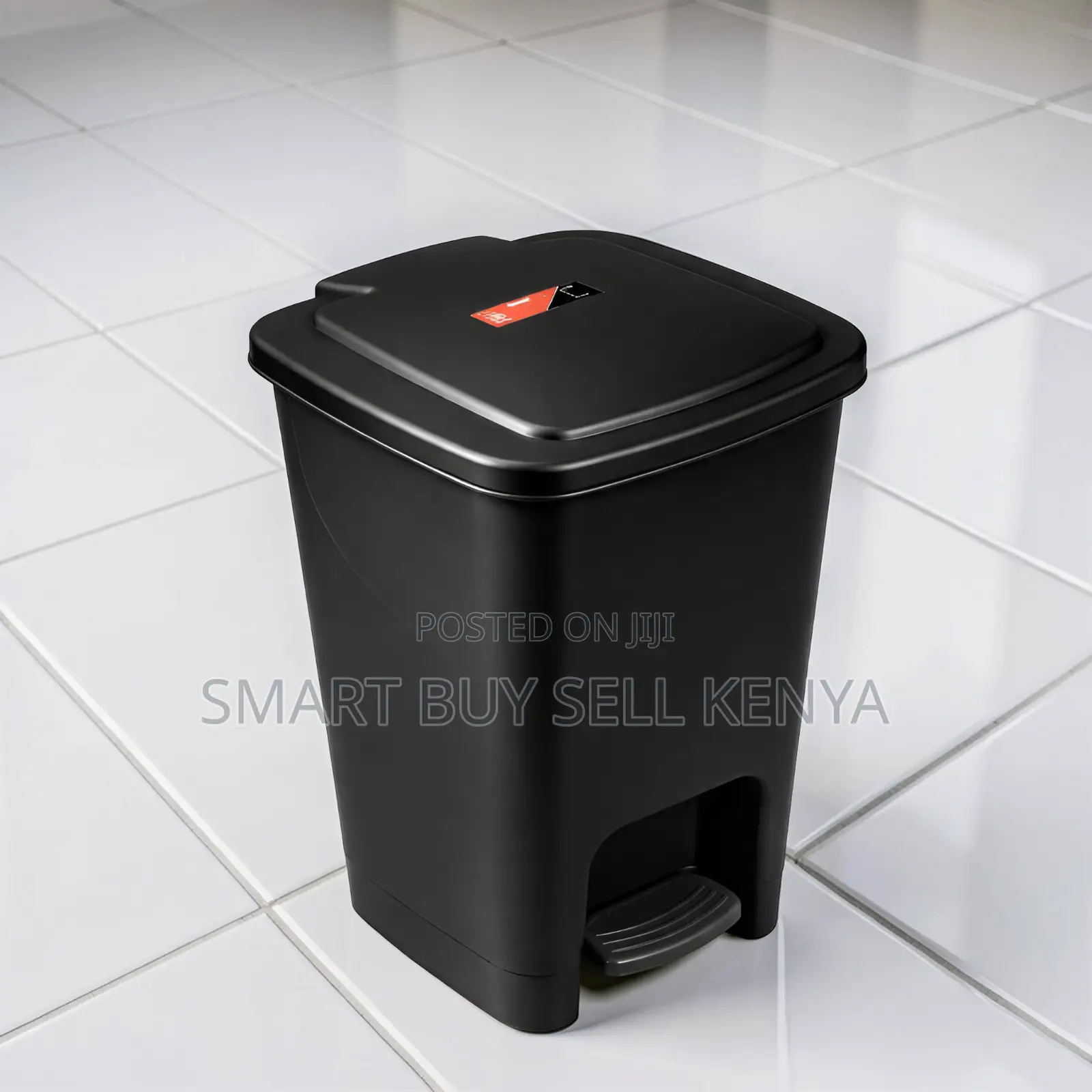 Hands-Free Compact 30l Step Pedal Waste Garbage Dust Bin