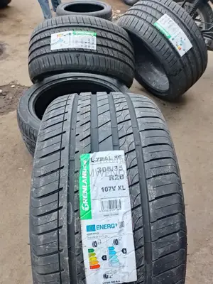 305/35zr20 Greenlander Tyre