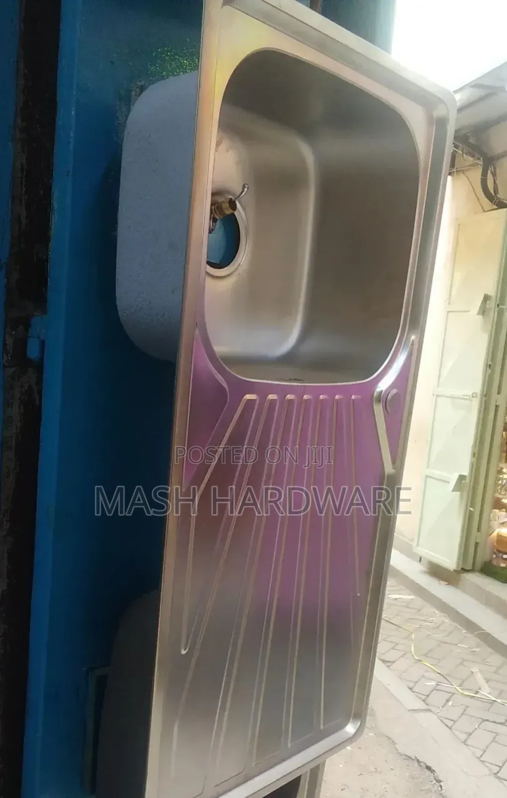 Single Bowl Heavy Gauge Sink