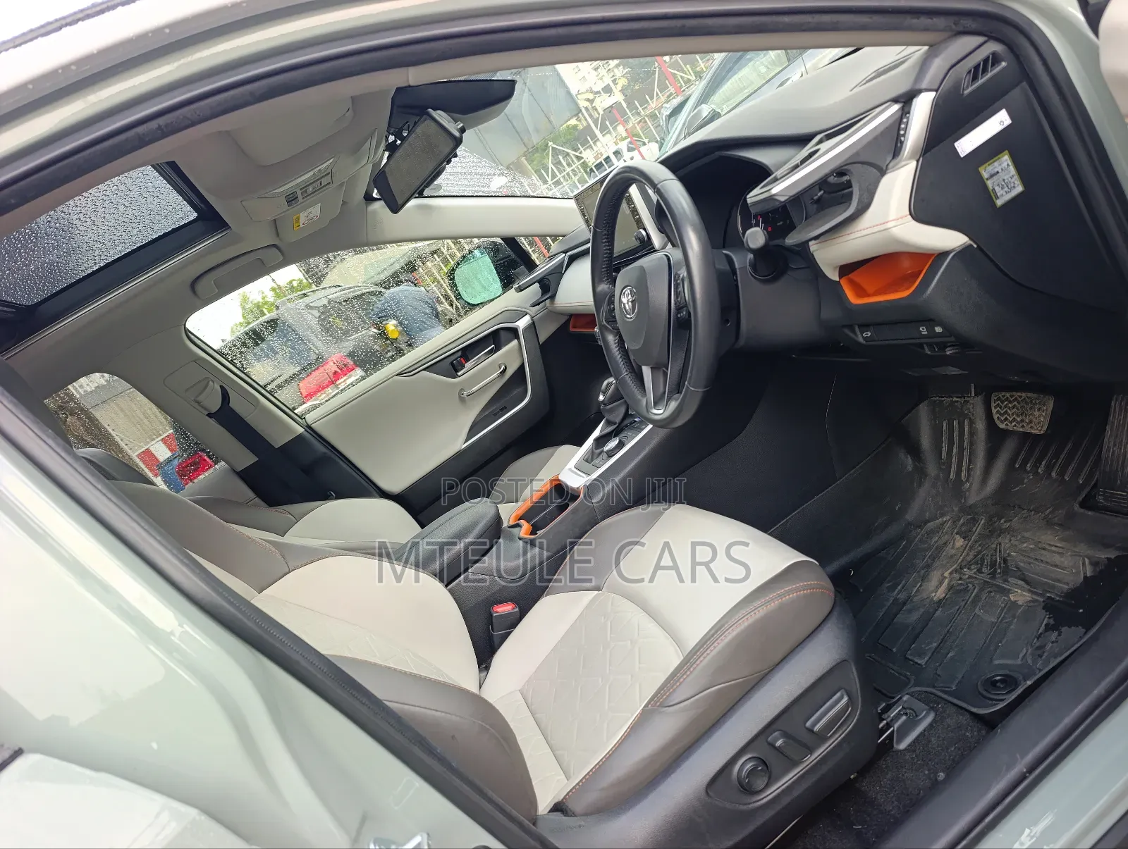 Toyota RAV4 2020 Gray