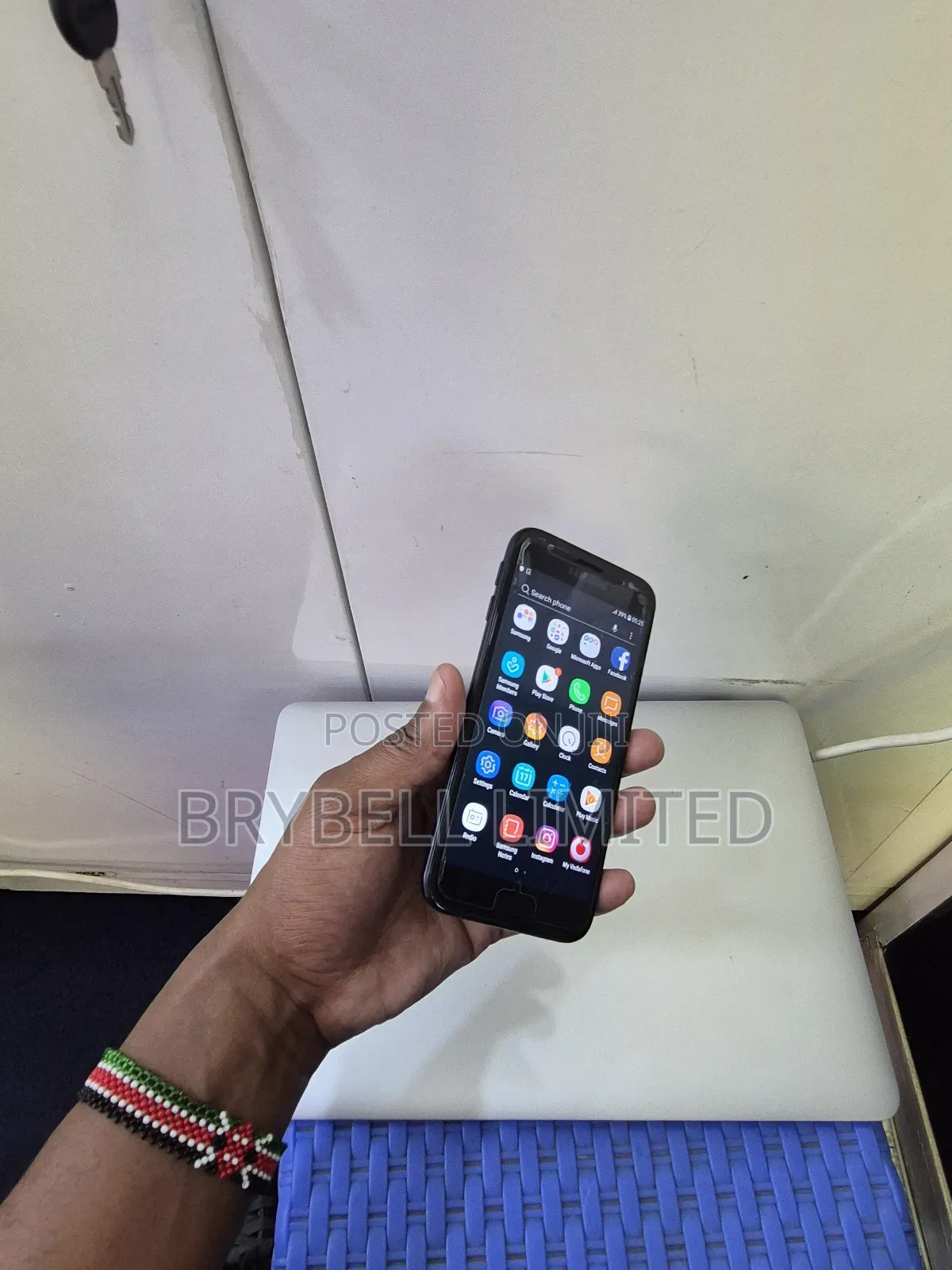 Samsung Galaxy J3 16 GB Black