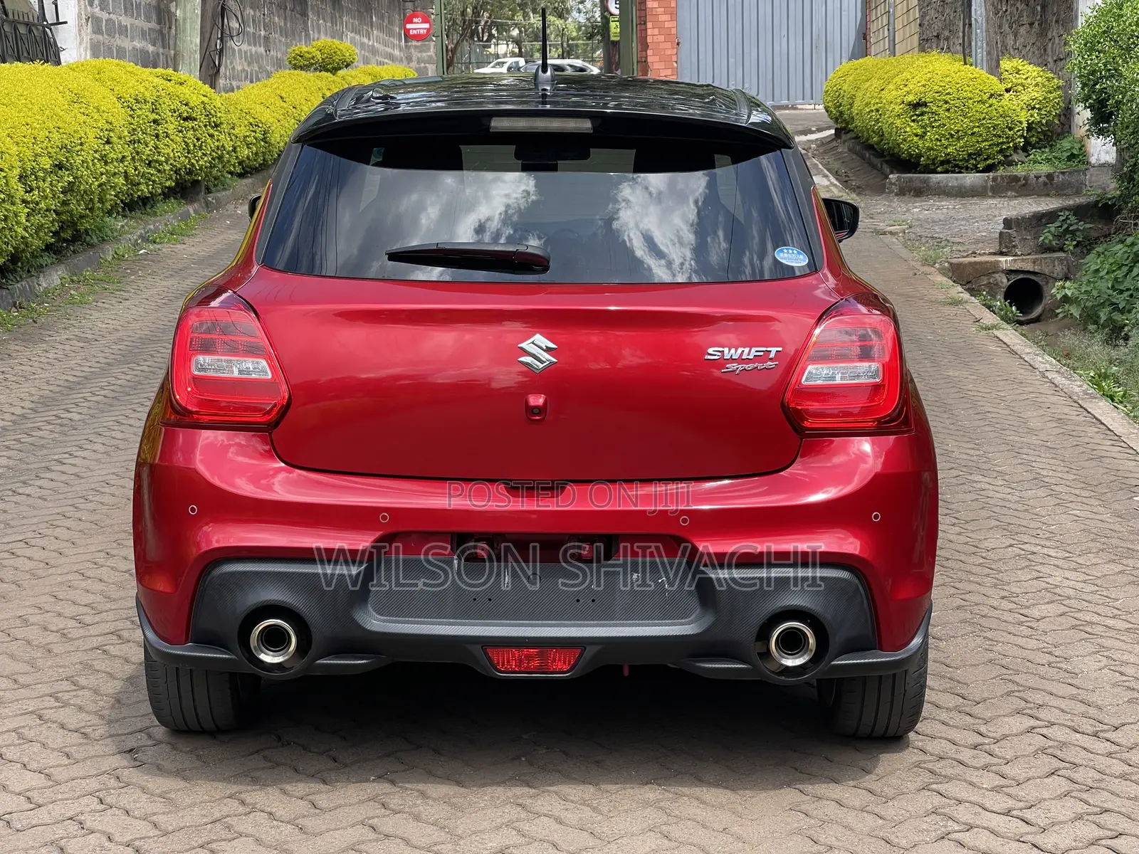Suzuki Swift 2021 Red