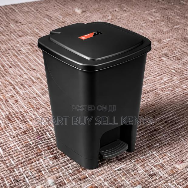 Easy Clean 30l Step Pedal Waste Garbage Dust Bin