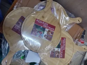 Round Pizza Plate