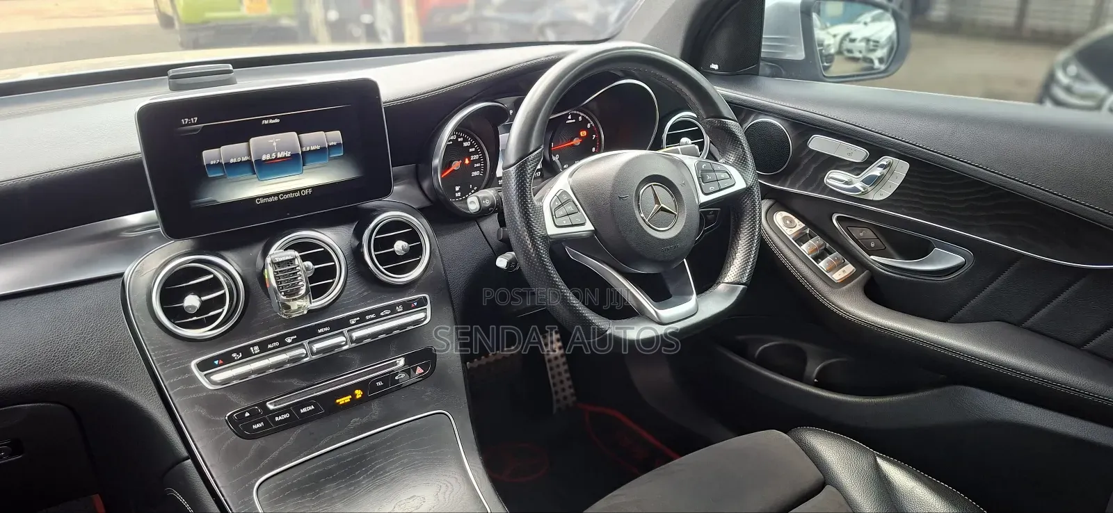 Mercedes-Benz GLC-Class 2017 Silver