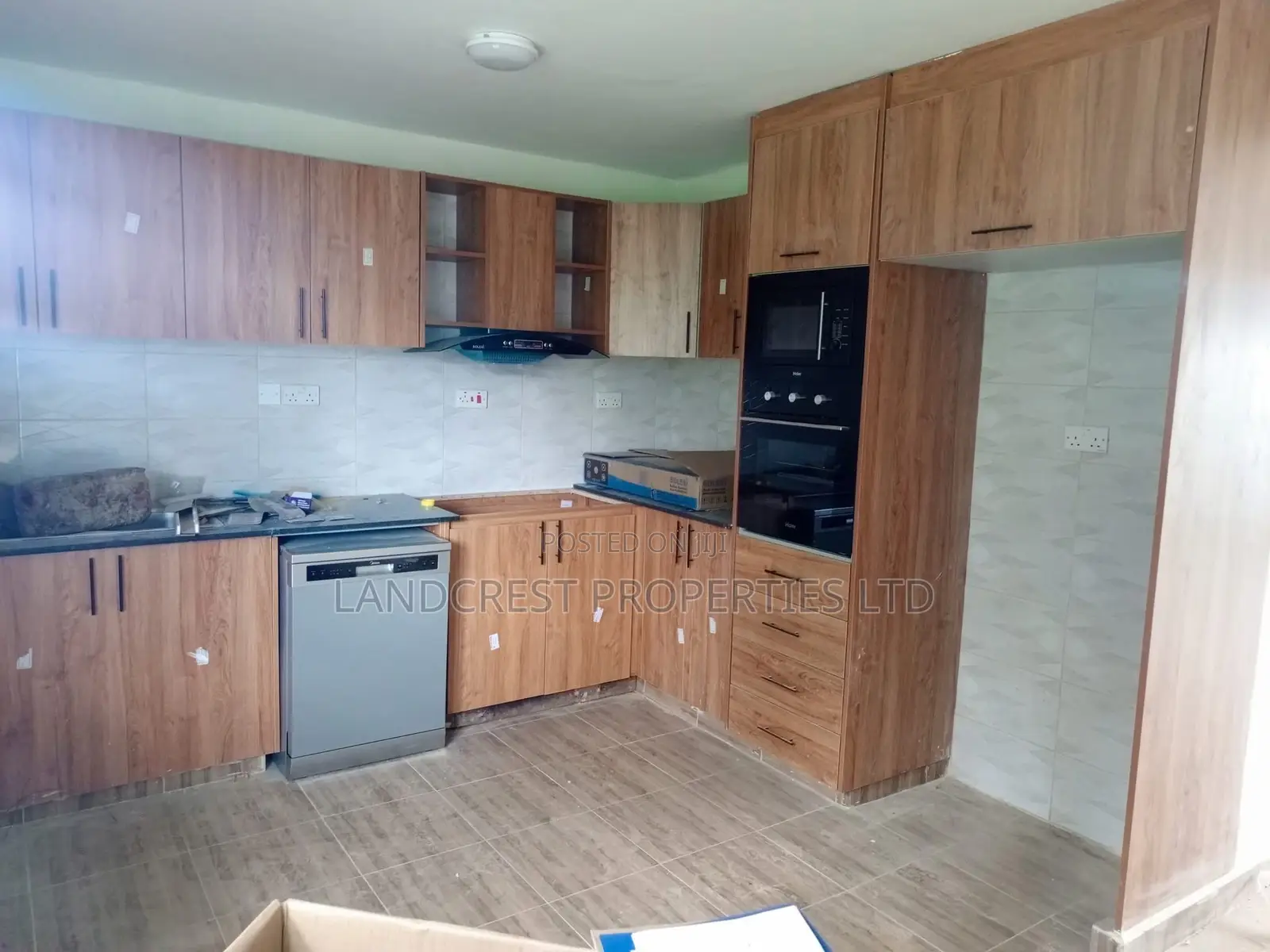 3bdrm Apartment in Kasphat(Boma Rd), Kiambu / Kiambu  for rent