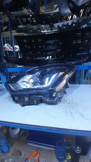 Swift 2018 Headlight