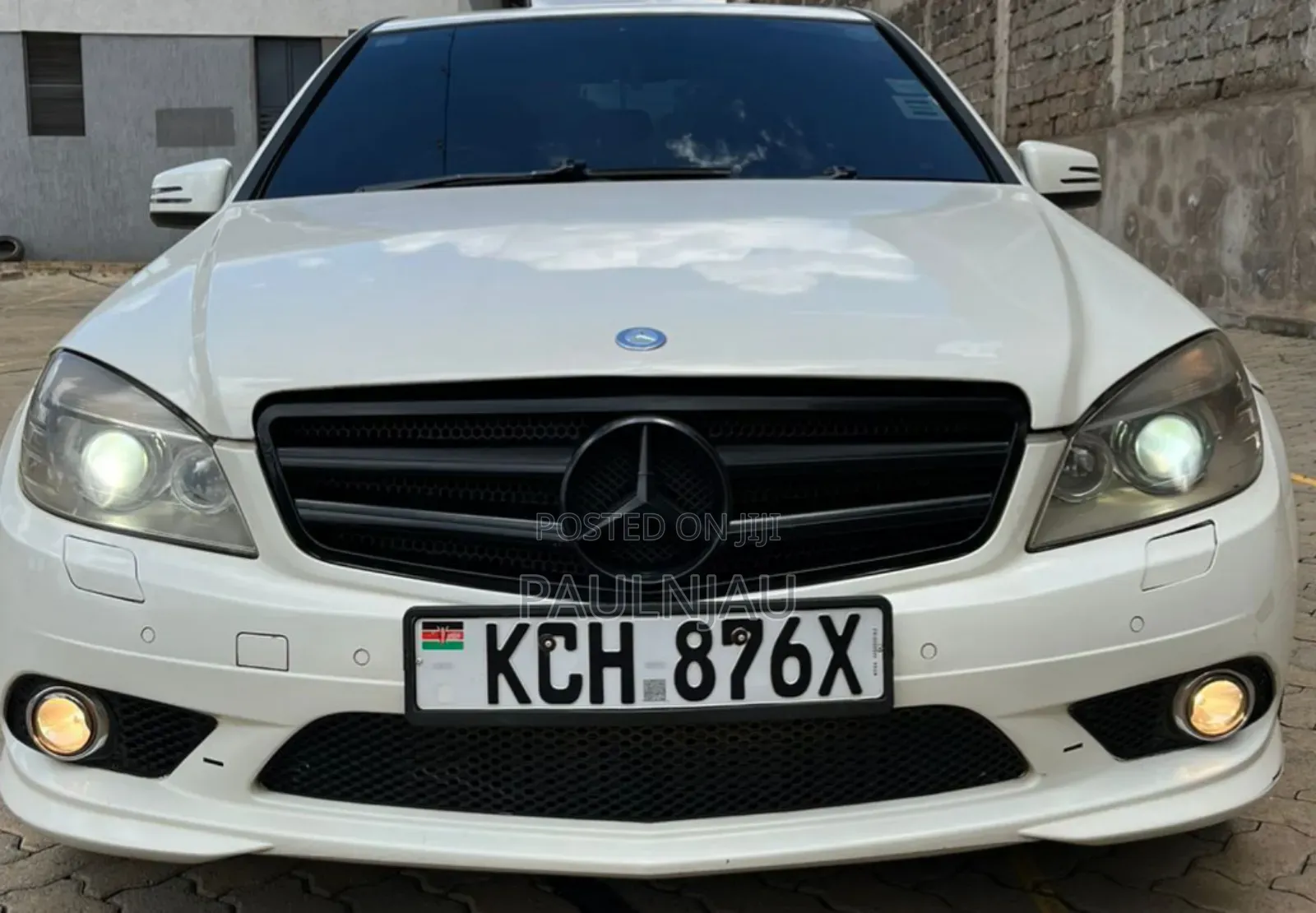 Mercedes-Benz C200 2009 White