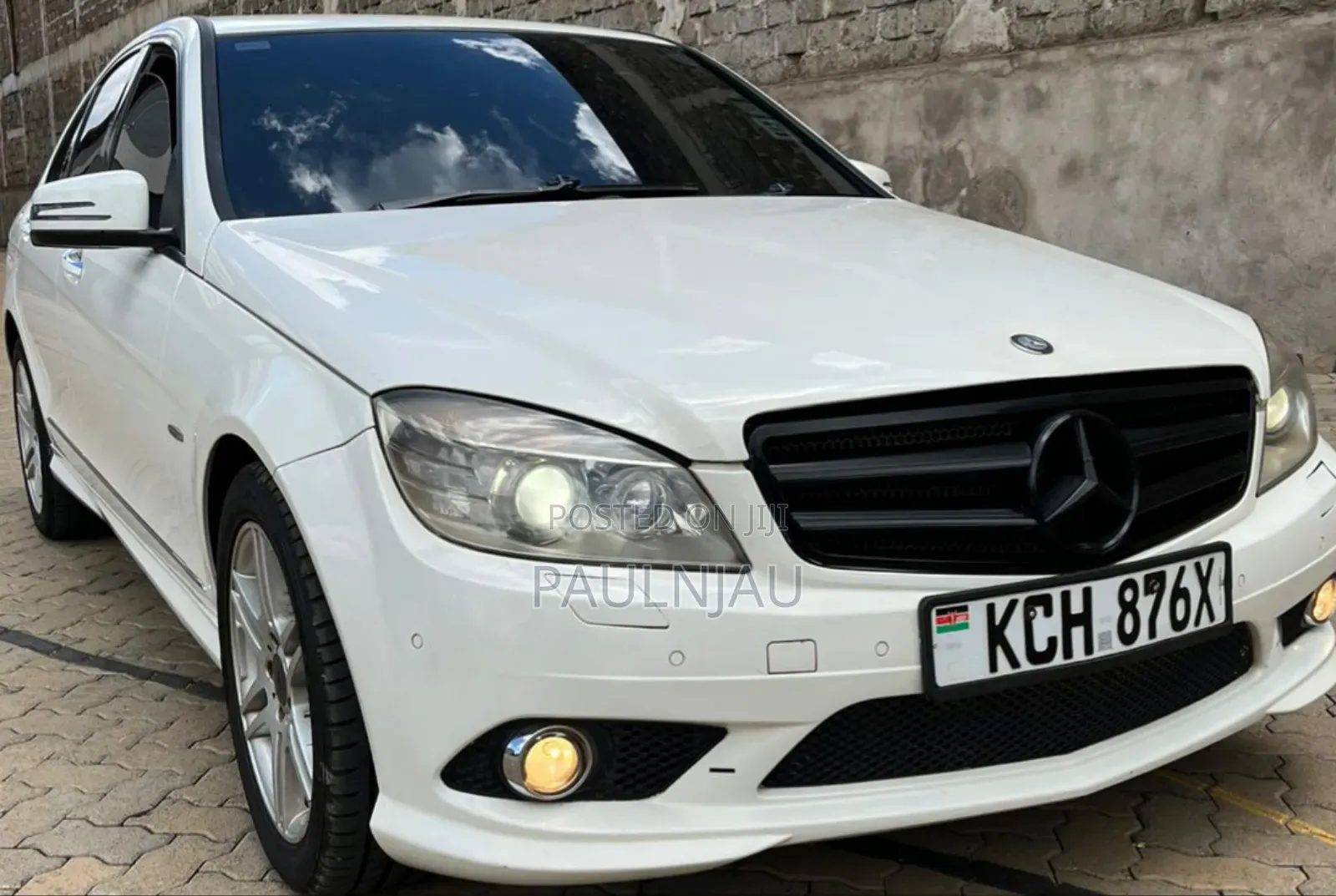 Mercedes-Benz C200 2009 White