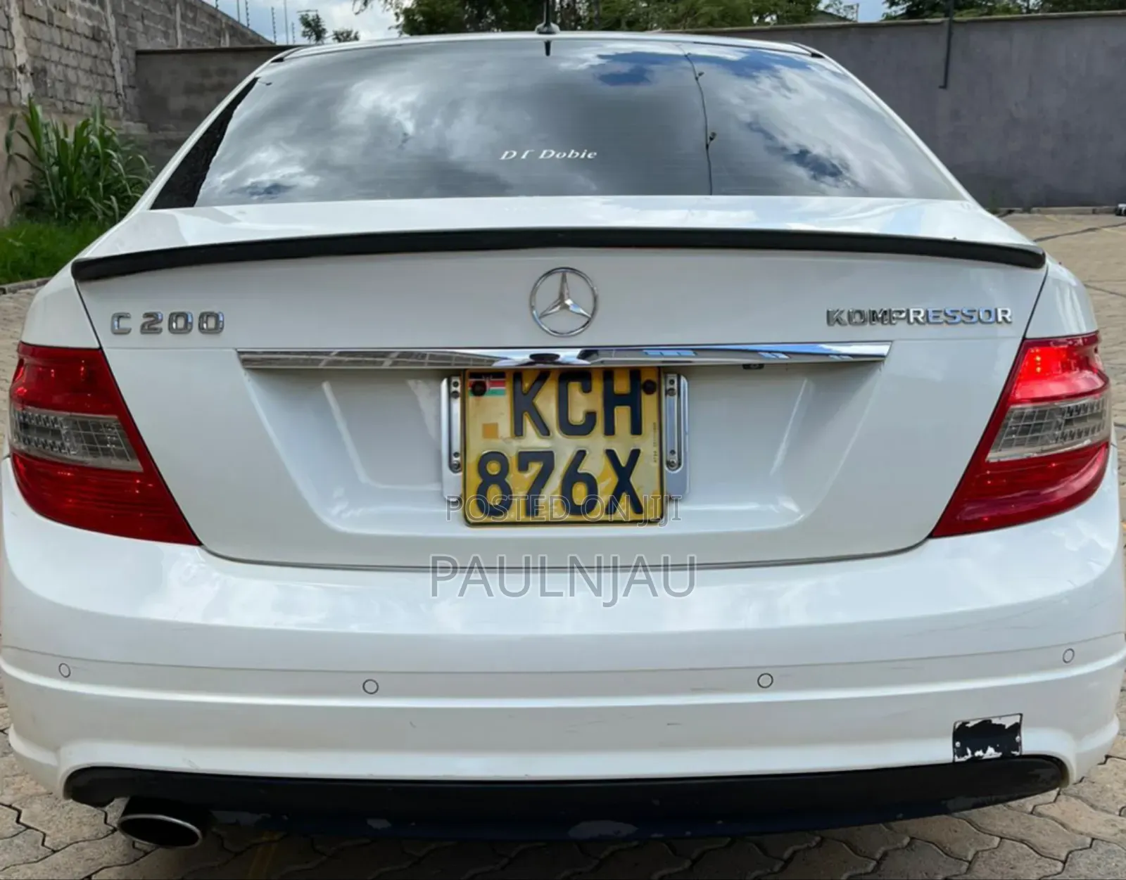 Mercedes-Benz C200 2009 White
