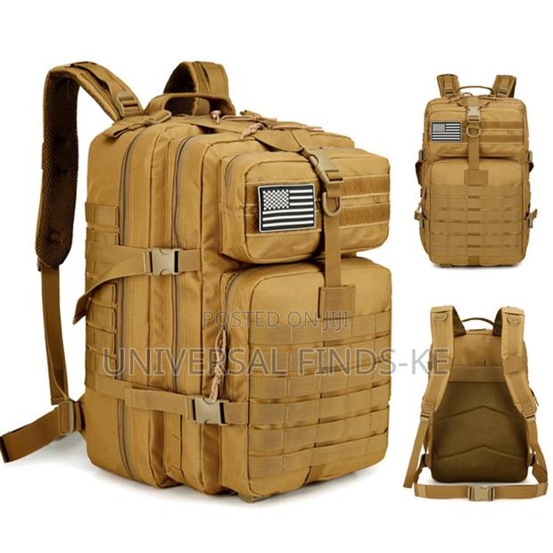 50 Litres Tactical Hiking Bag - thumbnail 3