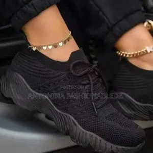 Ladies Breathable Sneakers