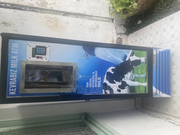 Milk Atm Refrigerator Holding Capacity One Hundred and Fifty Liters 15