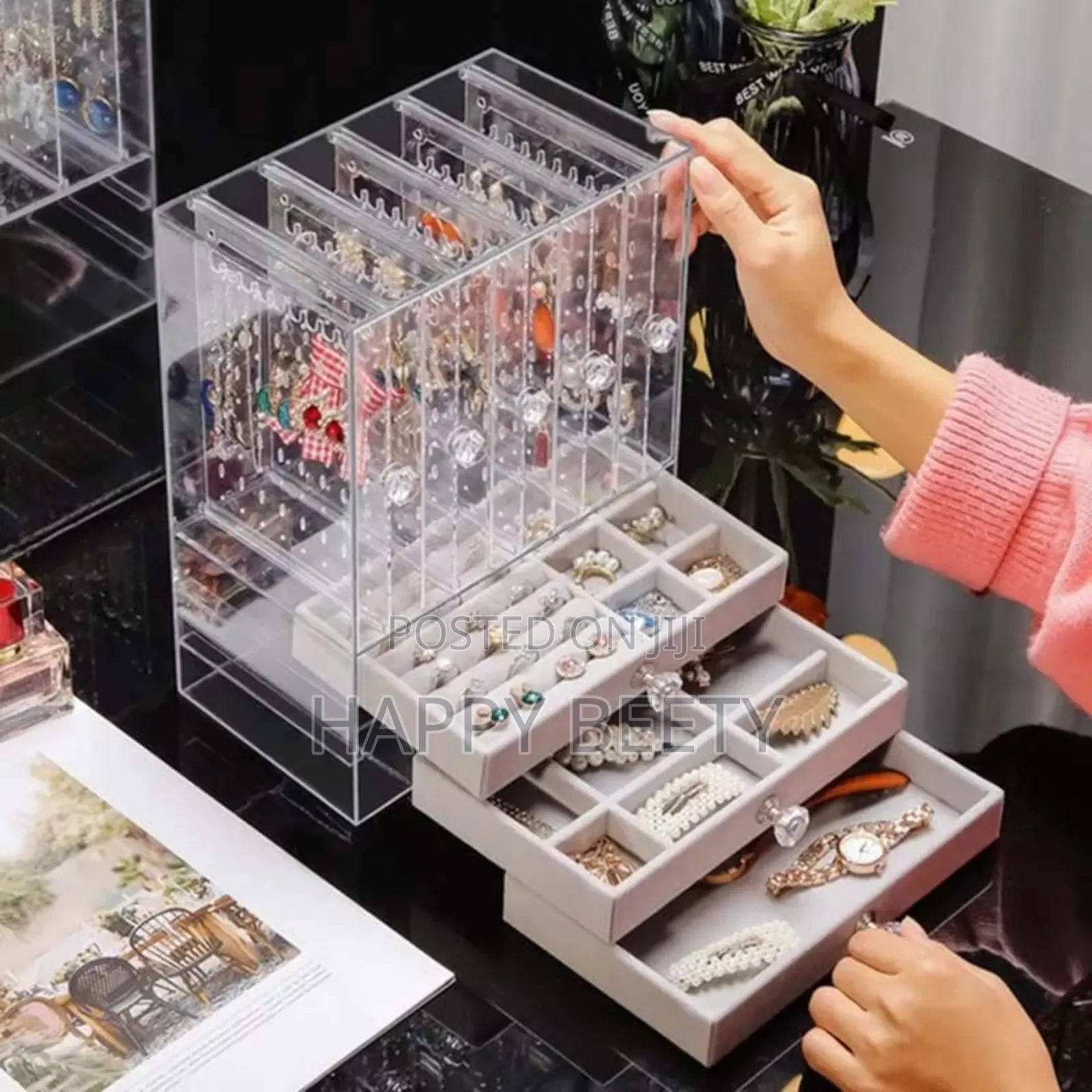 * High-End Luxury Jewelry Storage Organizer