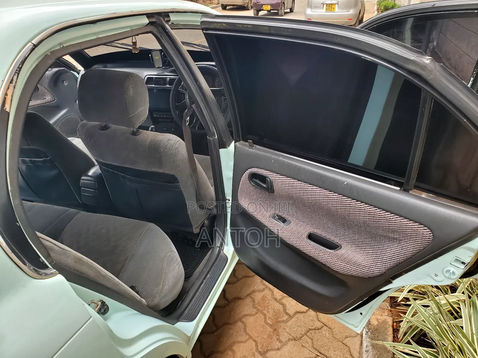 Toyota Corolla Sedan 1995 White
