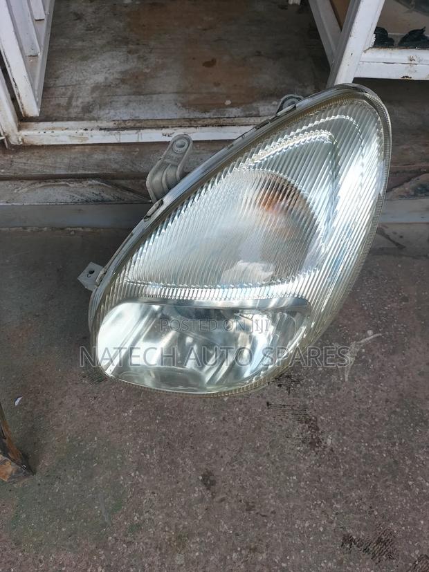 Toyota Duet Headlight - thumbnail 2