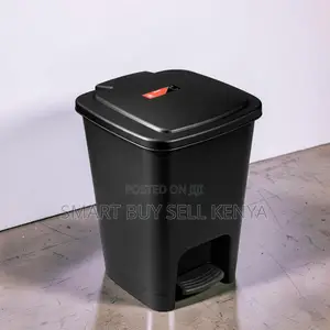 Medical Grade 30l Step Pedal Waste Garbage Dust Bin