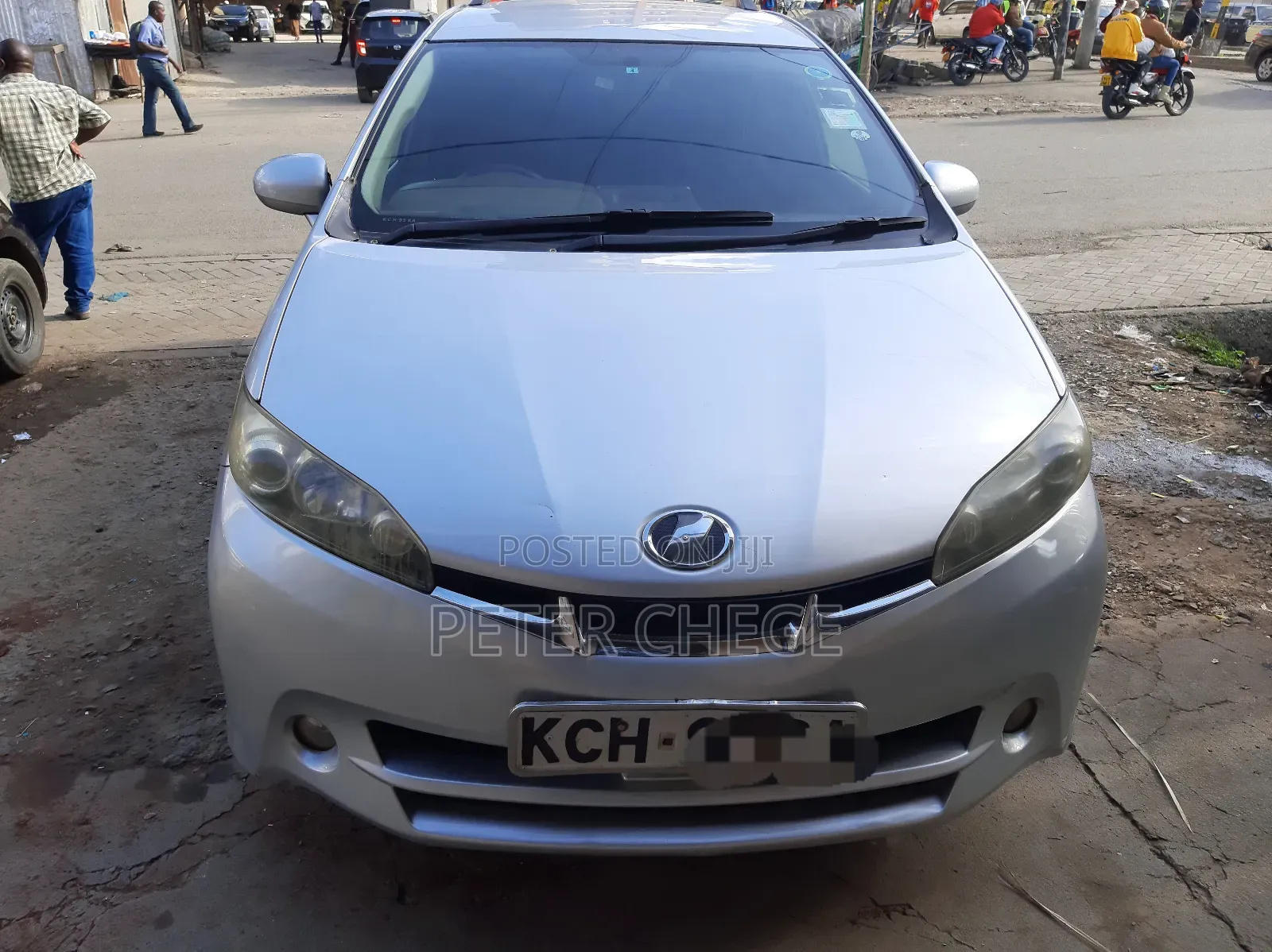 Toyota Wish 2010 Silver