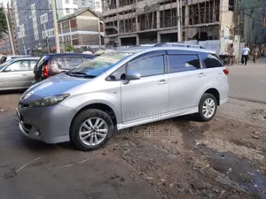 Toyota Wish 2010 Silver