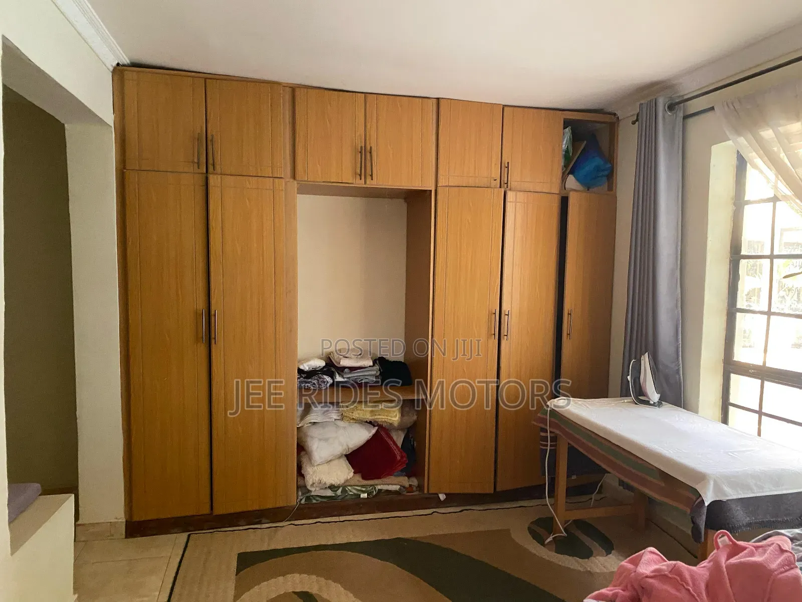 Furnished 8bdrm Maisonette in Karen, Nairobi Central for sale