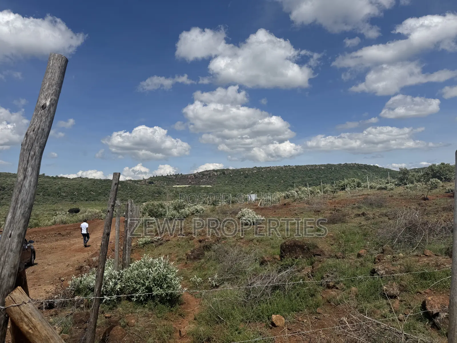 2 Acres Kimuka