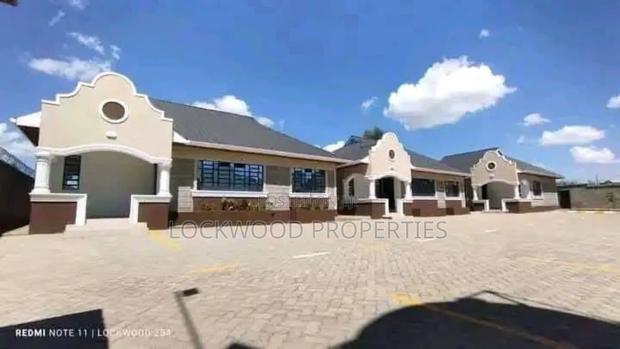 3bdrm Bungalow in Sigona for rent