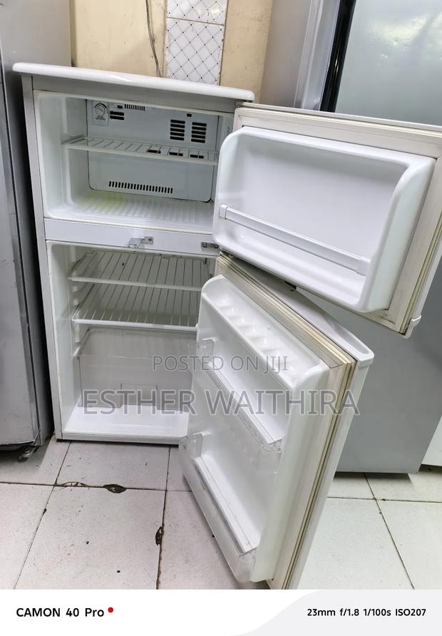Get This Amazing Lg Fridge 190 Litres - thumbnail 4