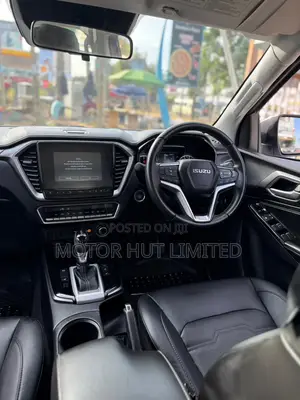 Isuzu D-MAX 2023 White