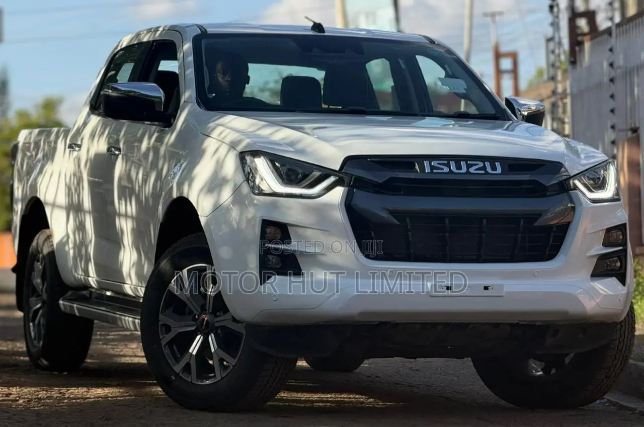Isuzu D-MAX 2023 White