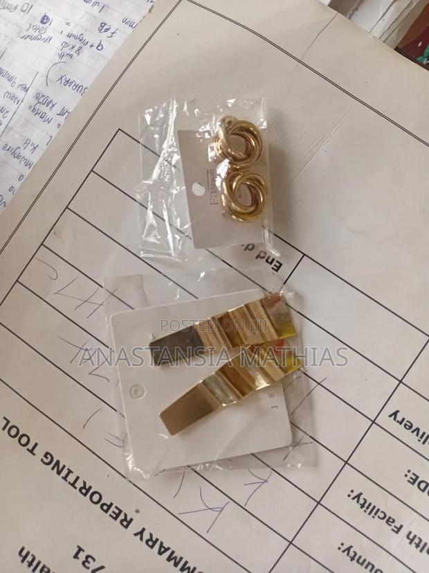 Quality Earings - thumbnail 2