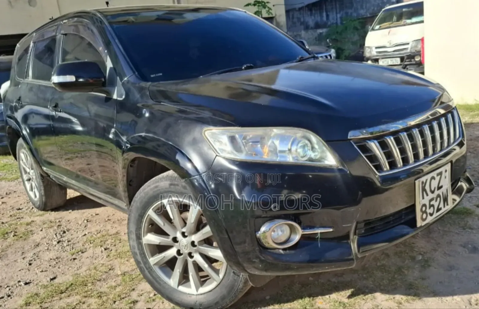 Toyota Vanguard 2013 Black
