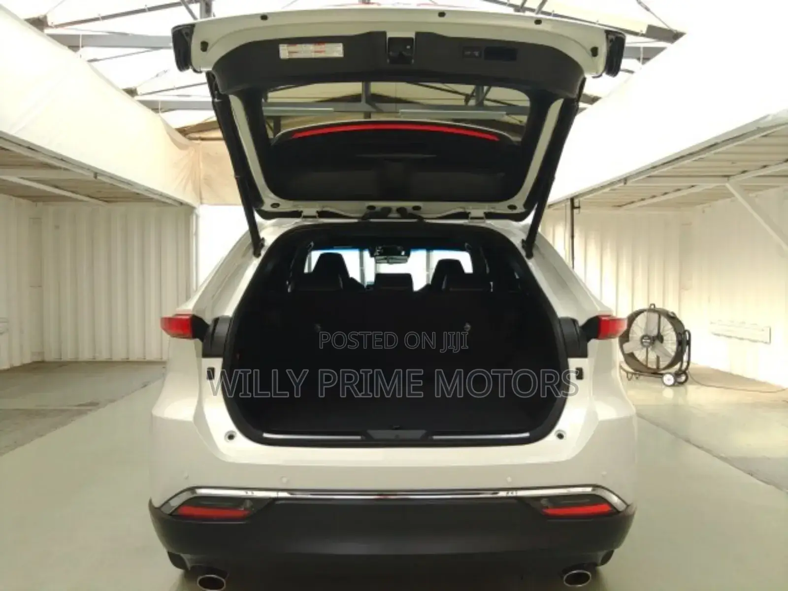 Toyota Harrier 2.0 2020 White