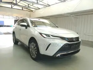 Toyota Harrier 2.0 2020 White