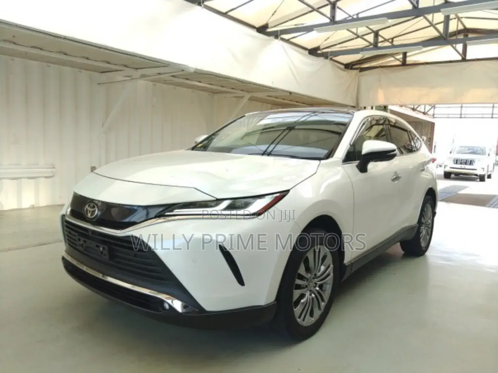 Toyota Harrier 2.0 2020 White