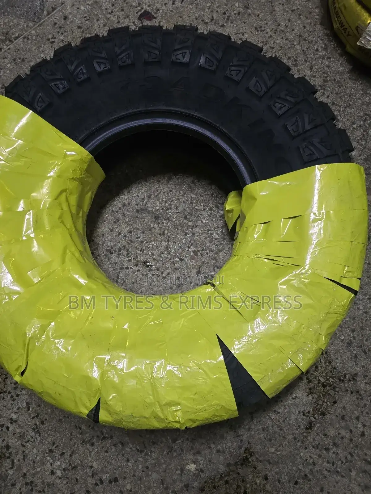 315 /75 R16 Roadking Tyres (Mud Terrein)