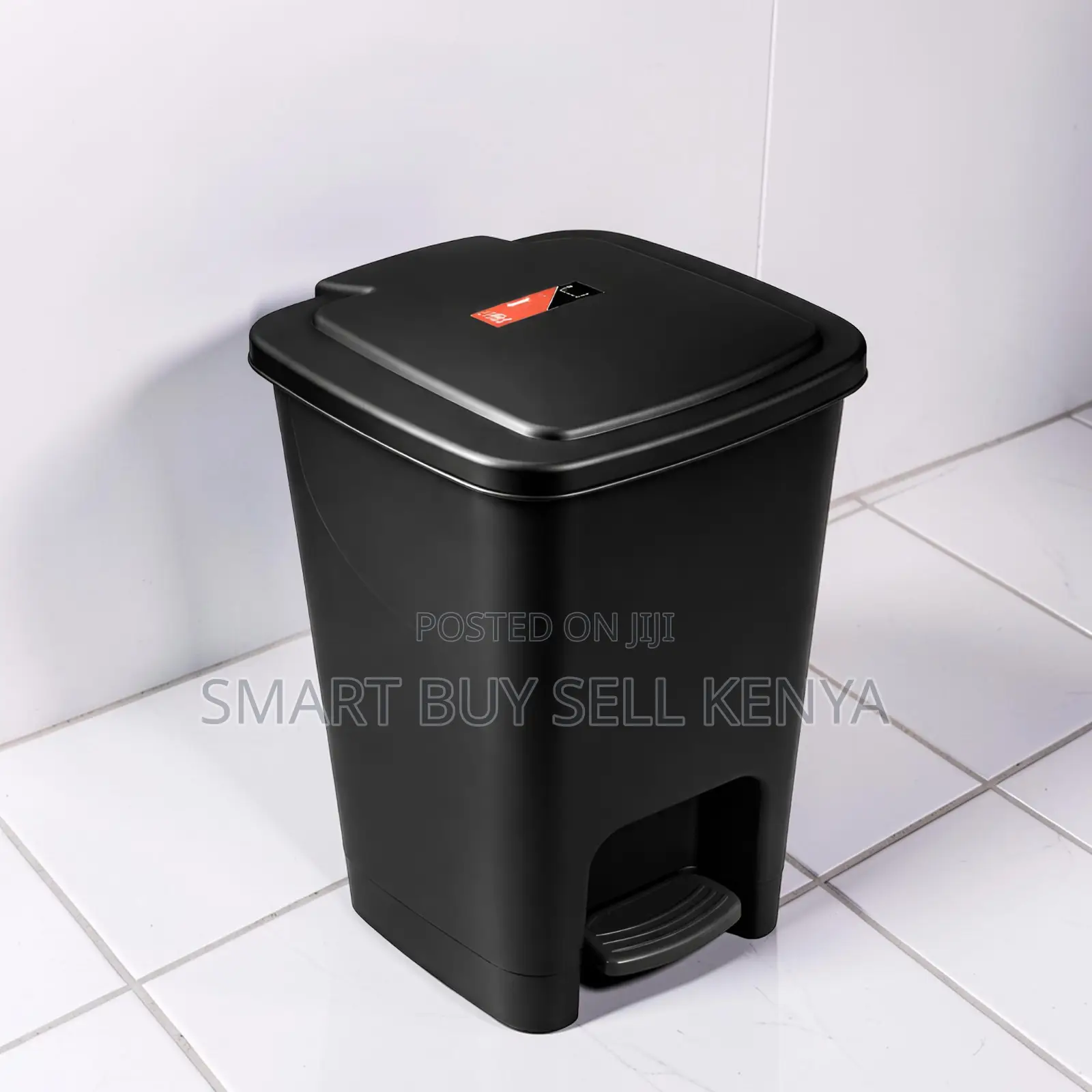 Indoor Use 30 Litres Step Pedal Waste Garbage Dust Bin