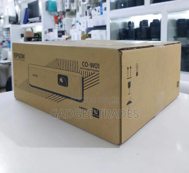 Epson Co-W01 Projector - thumbnail 2